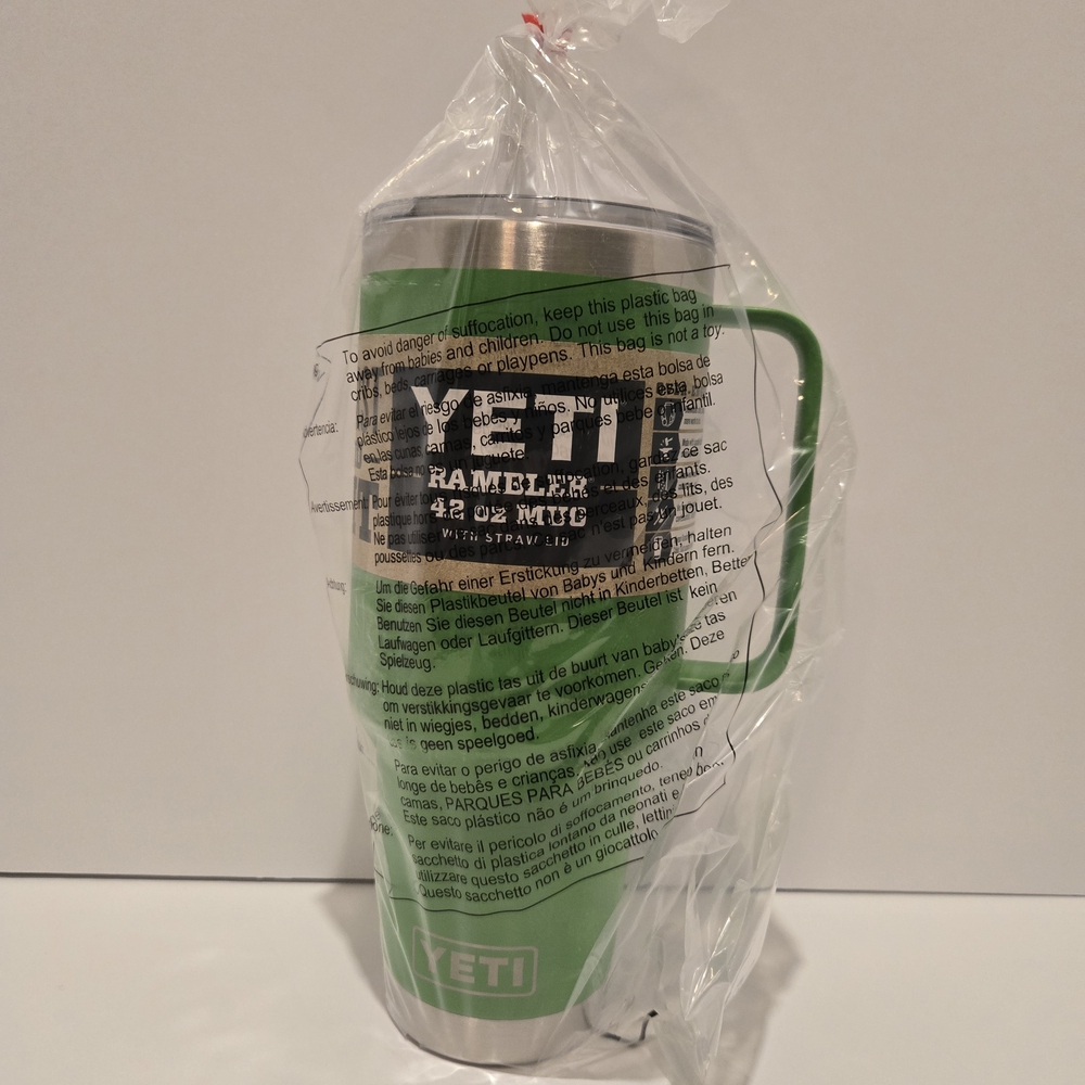 YETI Rambler 42 oz Mug in Bright Green